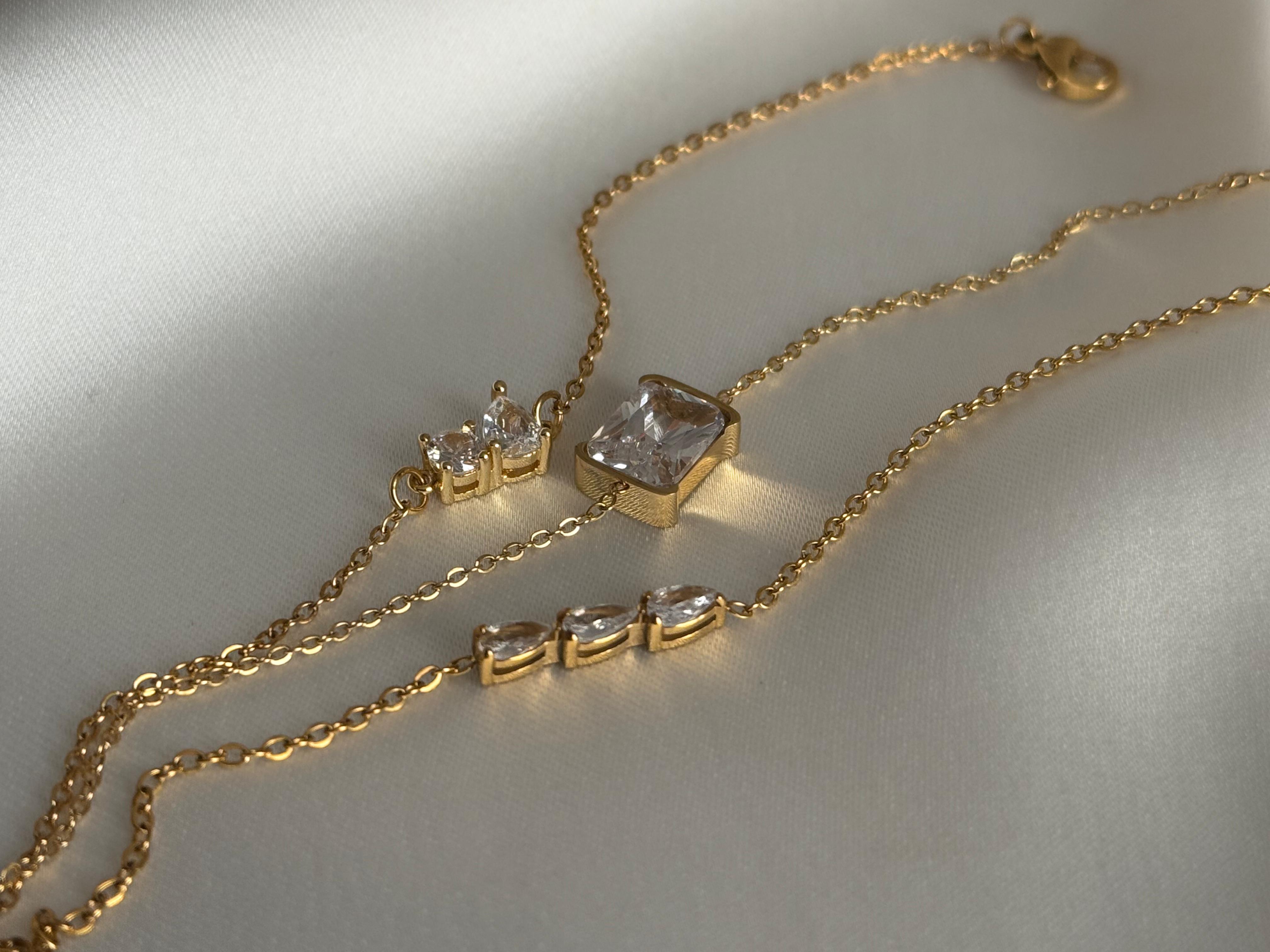 Aurélie jewellery editorial